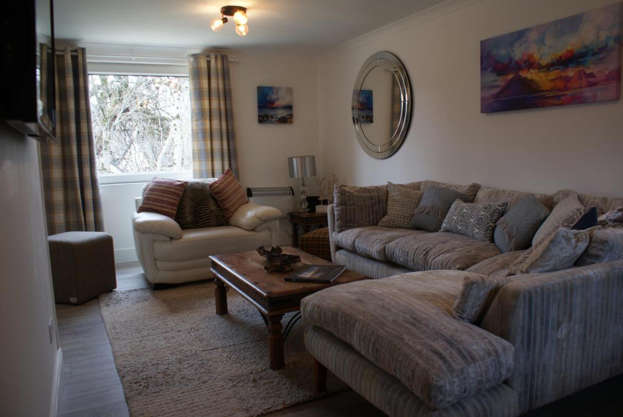 Lizzie'S Garden Cottage Portree Bagian luar foto