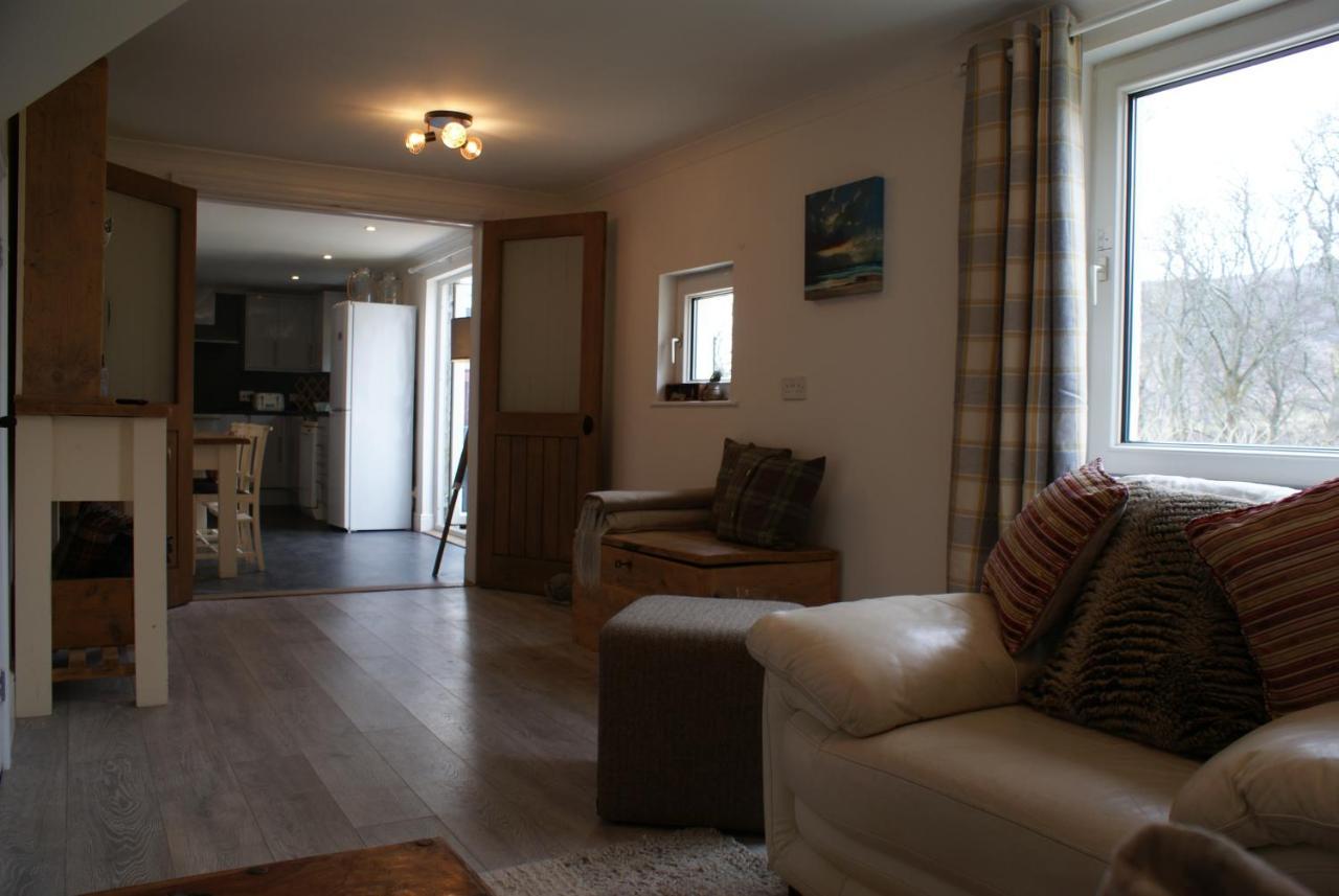 Lizzie'S Garden Cottage Portree Bagian luar foto
